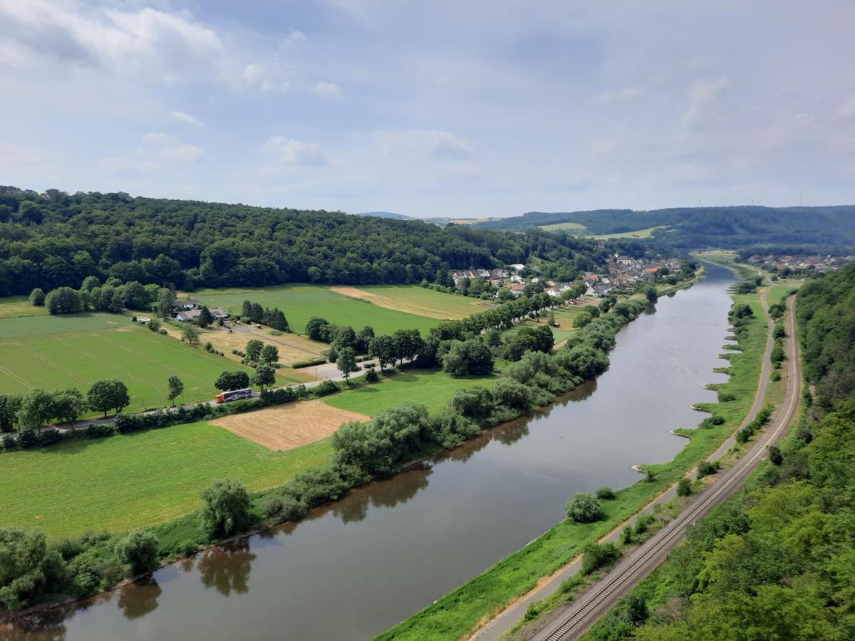 Ferienhaus Am Weserberglandsee Lauenforde Dış mekan fotoğraf